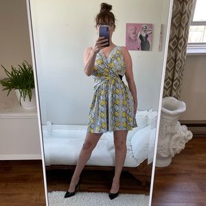 RACHEL ROY SLEEVELESS GREY YELLOW DRESS SIDE ZIPPER DAUX WRAP